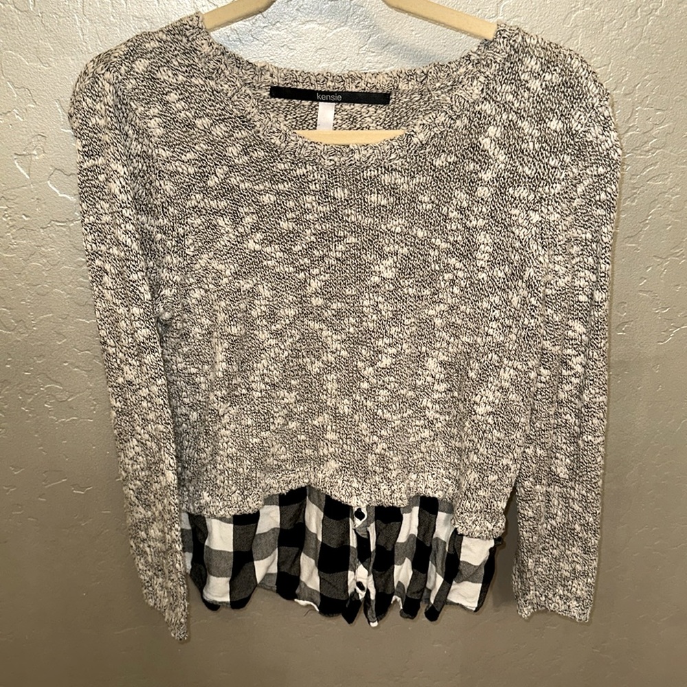 Kensie long sleeve 2 layer top